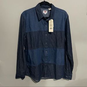 NWT Large Levi’s Demi shirt